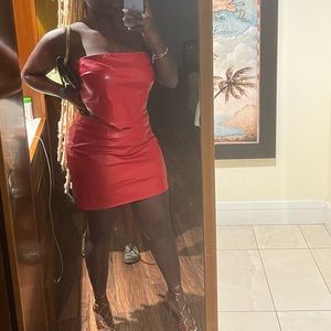 Croc red top